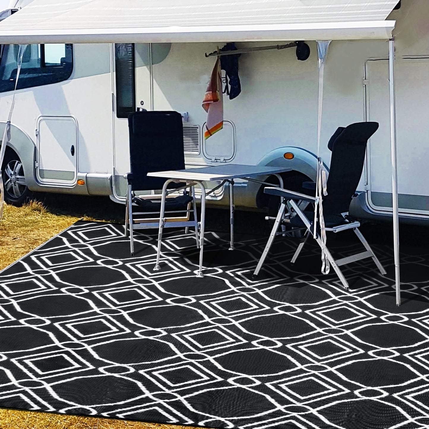 Kohree Outdoor Plastic Straw Rug 9'x12' ,Waterproof Mat with 4 Corner Loops Indoor Outdoor for RV, Camping, Deck ,Balcony